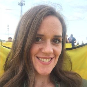 Meet your Posher, Melissa